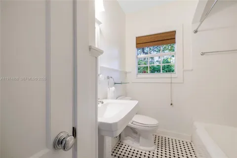 $3,450,000 | 935 Escobar Avenue, Coral Gables, FL 33134