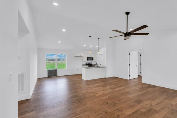 $289,900 | 166 Plum Creek Road, Sparta, TN 38583