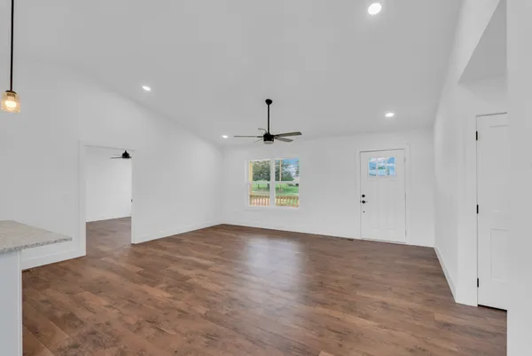 $289,900 | 166 Plum Creek Road, Sparta, TN 38583