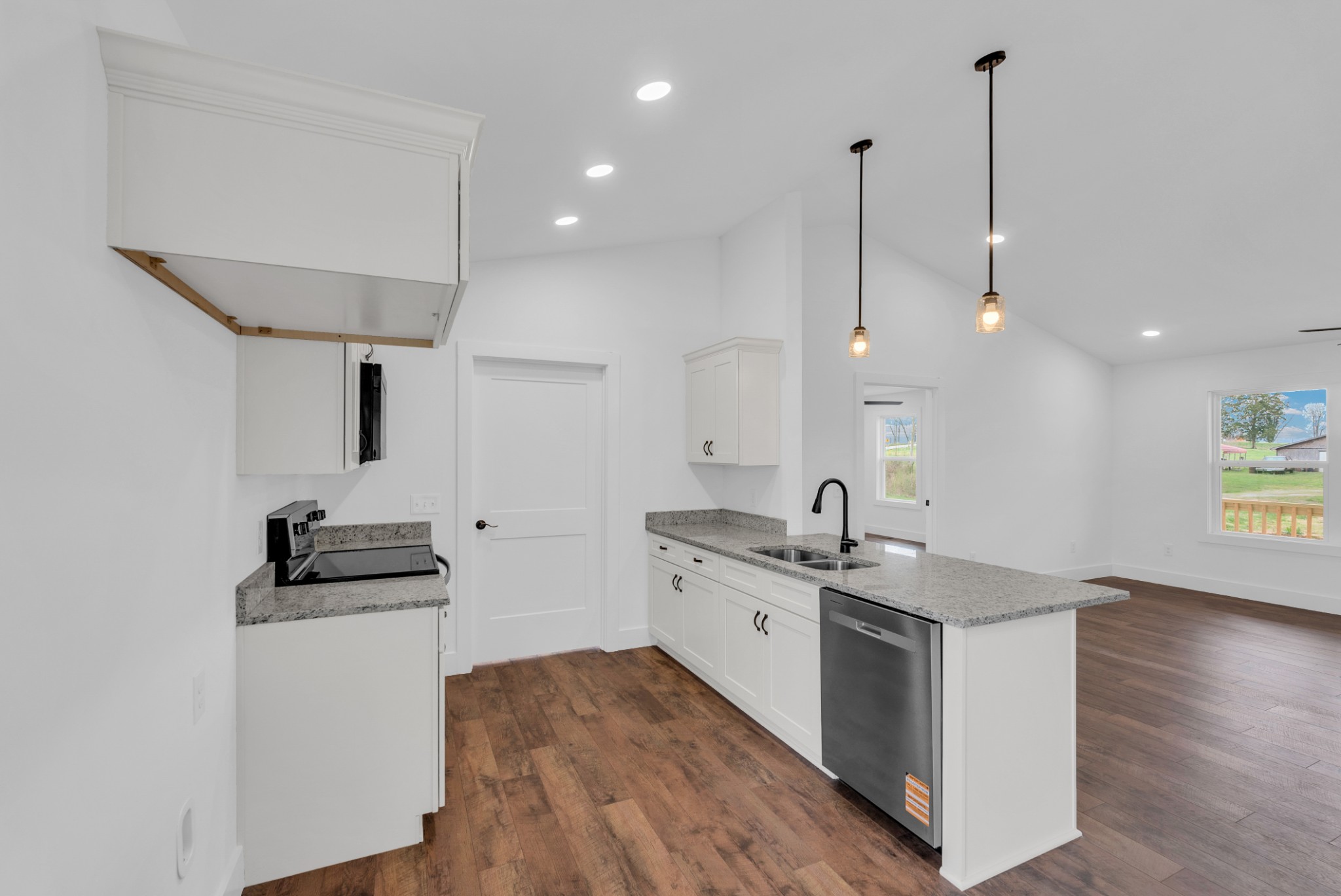 166 Plum Creek Road Sparta, TN 38583 - Photo 14 of 27