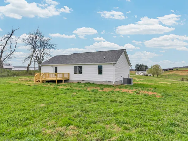 $289,900 | 166 Plum Creek Road, Sparta, TN 38583