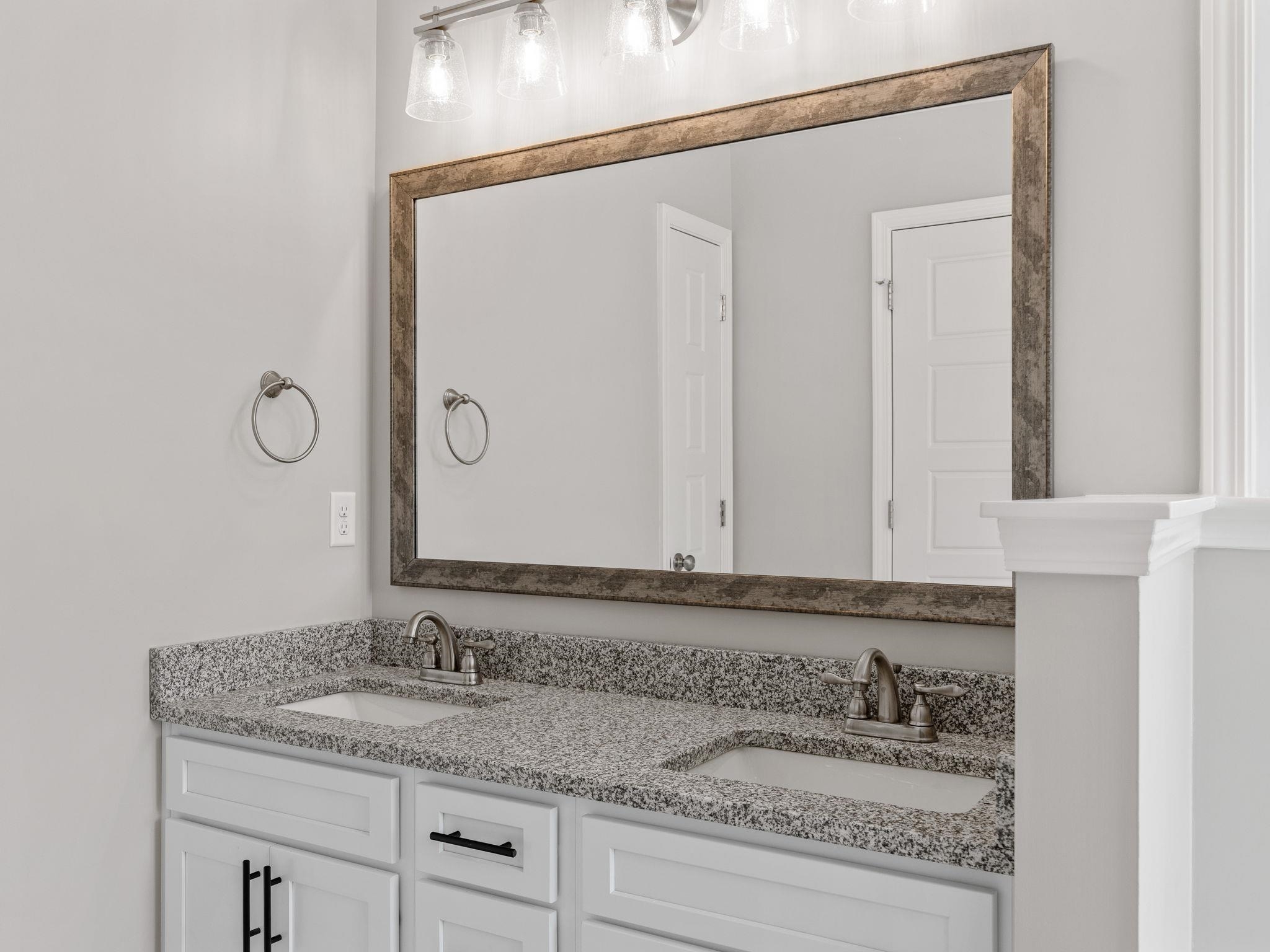 650 Hammett Road Wellford, SC 29385 - Photo 19 of 35