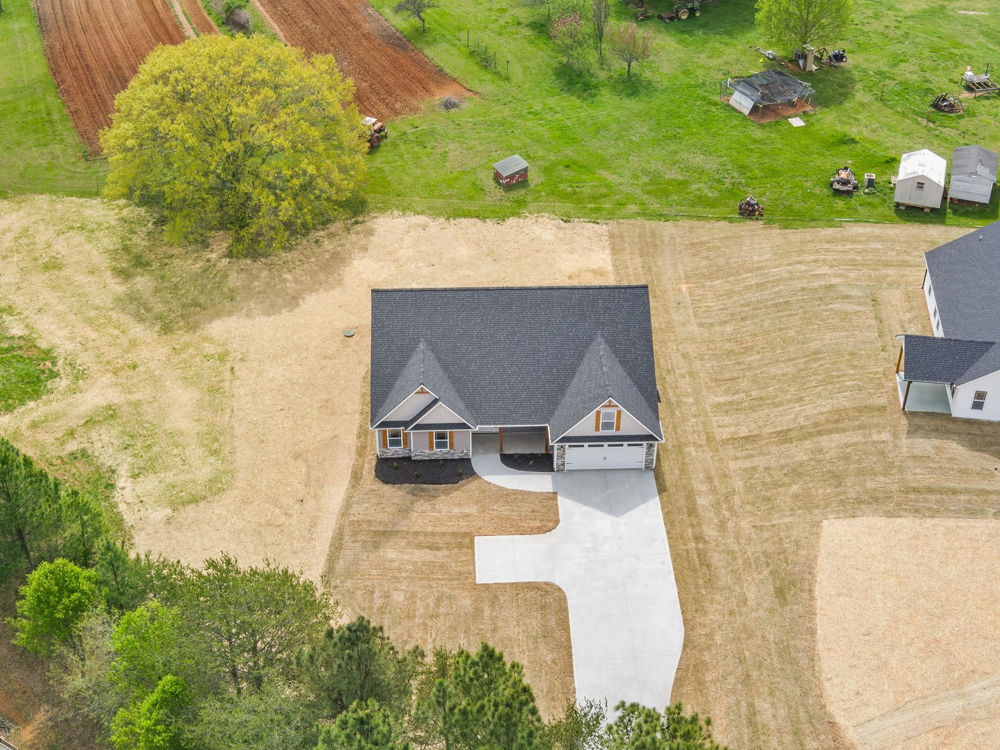 650 Hammett Road Wellford, SC 29385 - Photo 33 of 35