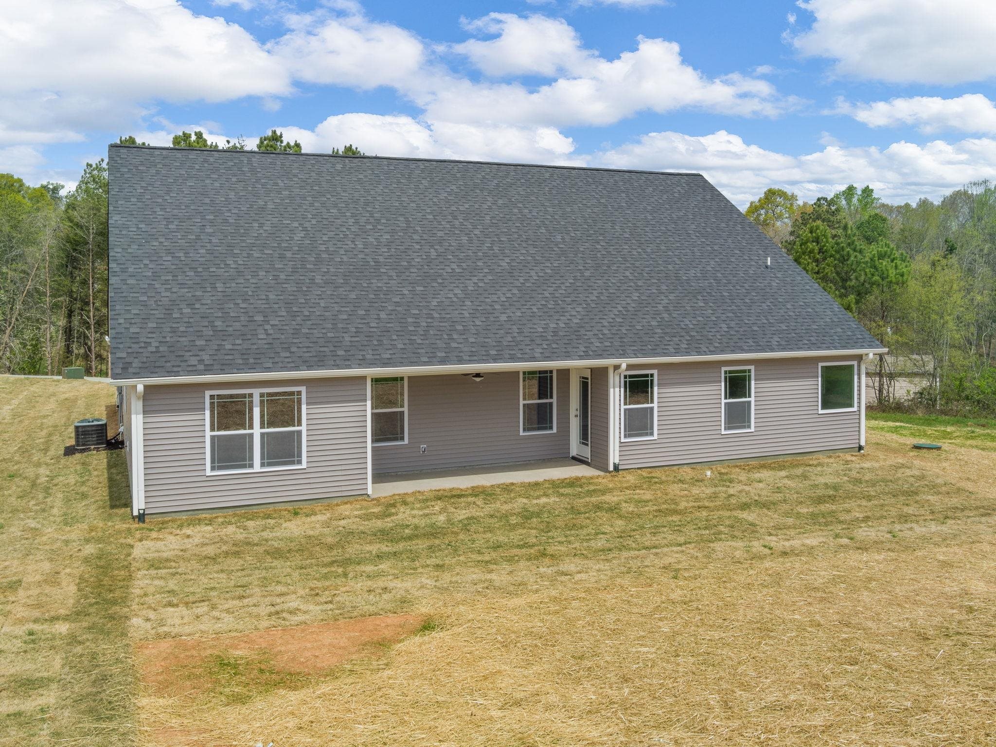 650 Hammett Road Wellford, SC 29385 - Photo 4 of 35