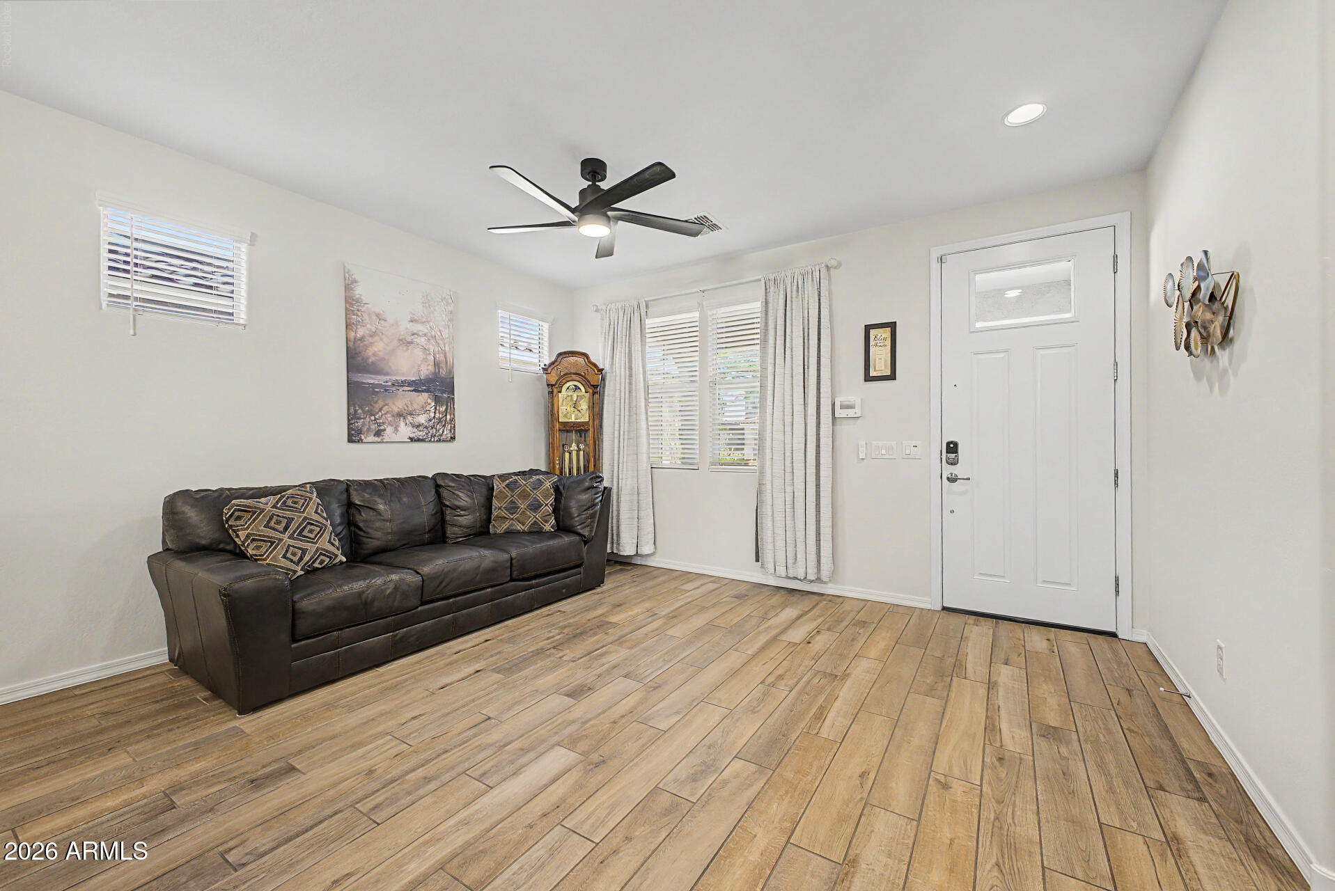 17334 West Pershing Street Surprise, AZ 85388 - Photo 9 of 42 05 - Pershing