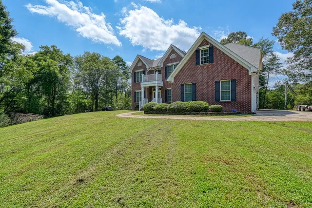 $474,900 | 561 Ross Hill Road, Gaffney, SC 29341