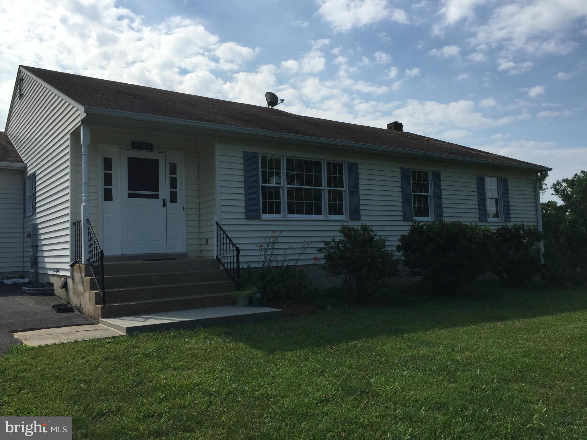9743 Conde Road Marshall, VA 20115 - Photo 1 of 30 Exterior (Front)