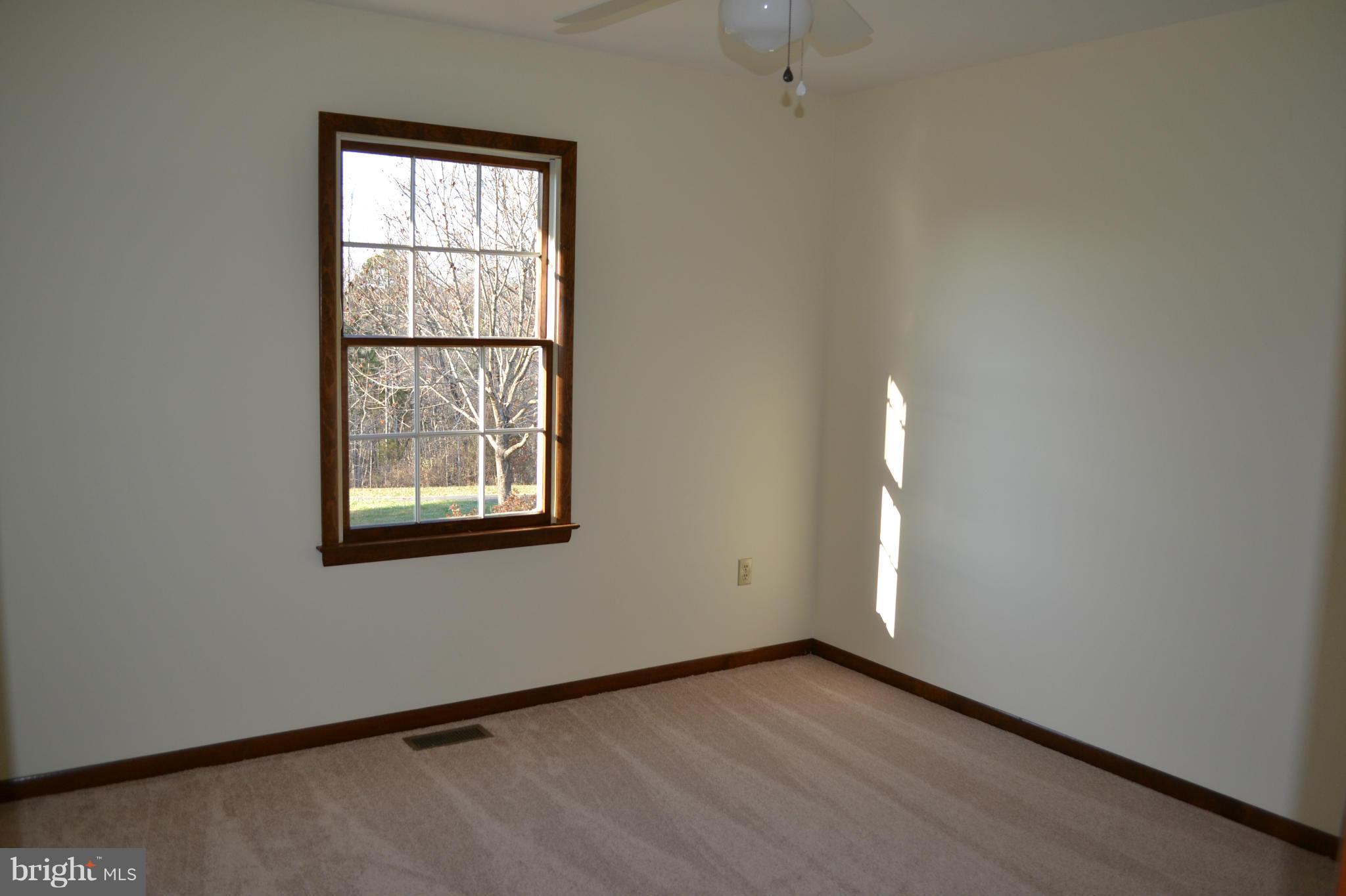 9743 Conde Road Marshall, VA 20115 - Photo 11 of 30 Bedroom