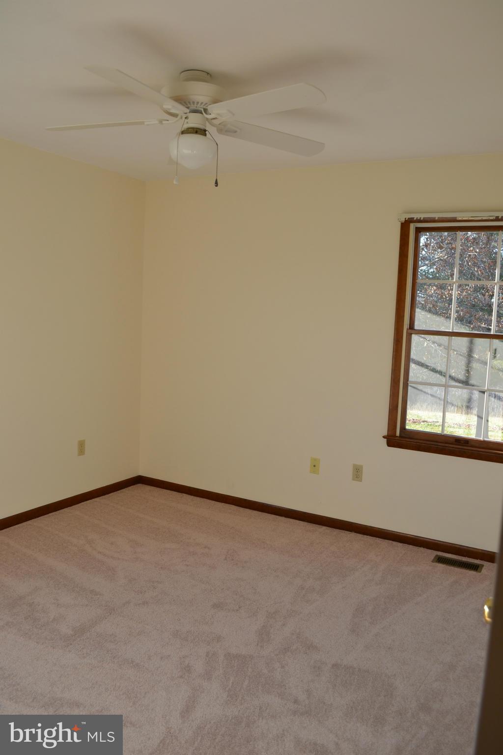 9743 Conde Road Marshall, VA 20115 - Photo 12 of 30 Bedroom