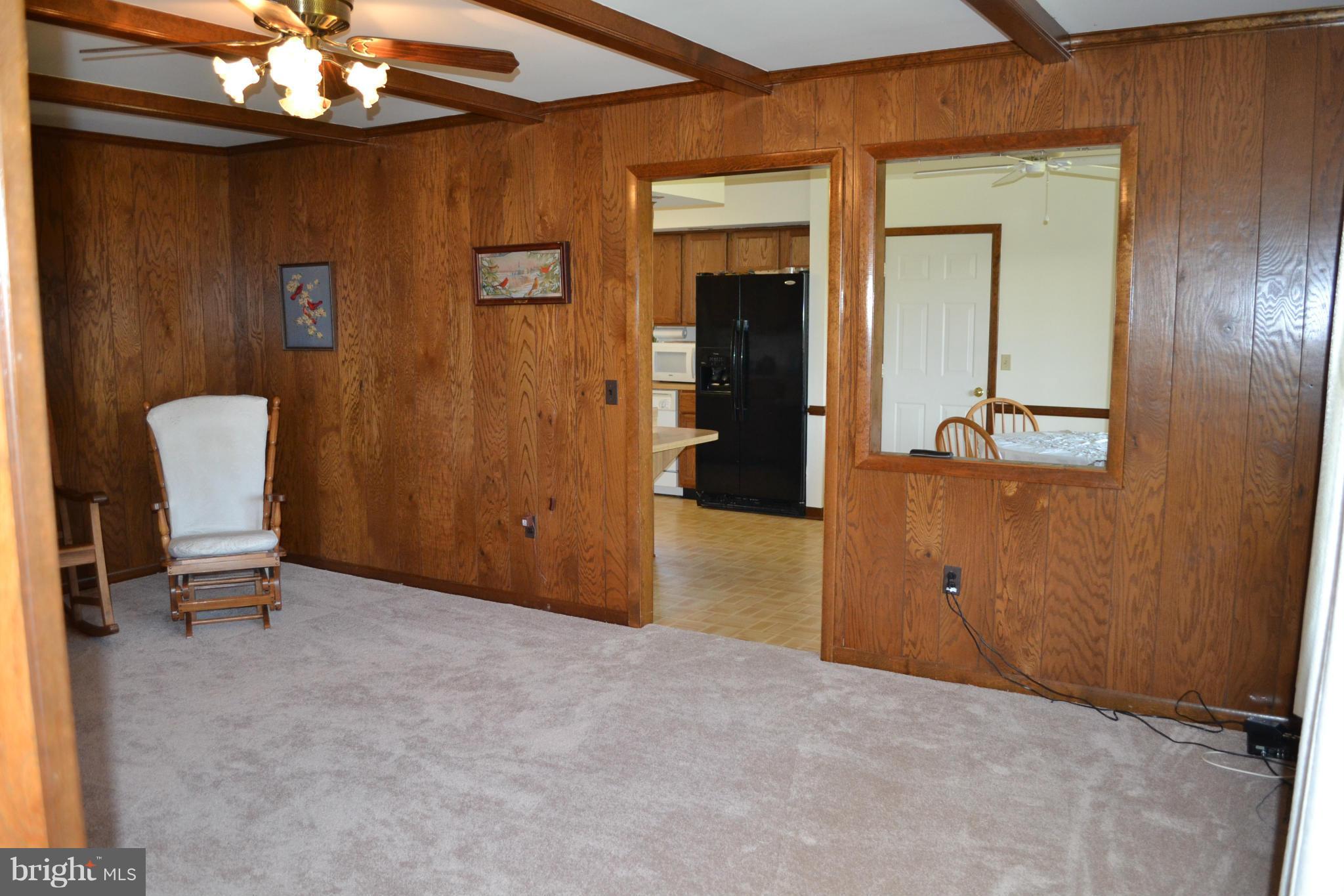 9743 Conde Road Marshall, VA 20115 - Photo 18 of 30 Family Room