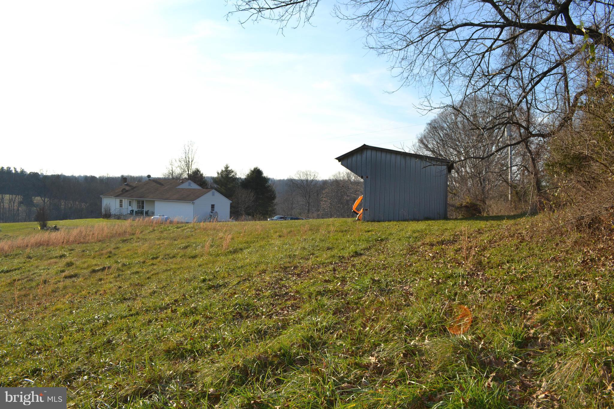 9743 Conde Road Marshall, VA 20115 - Photo 3 of 30 View