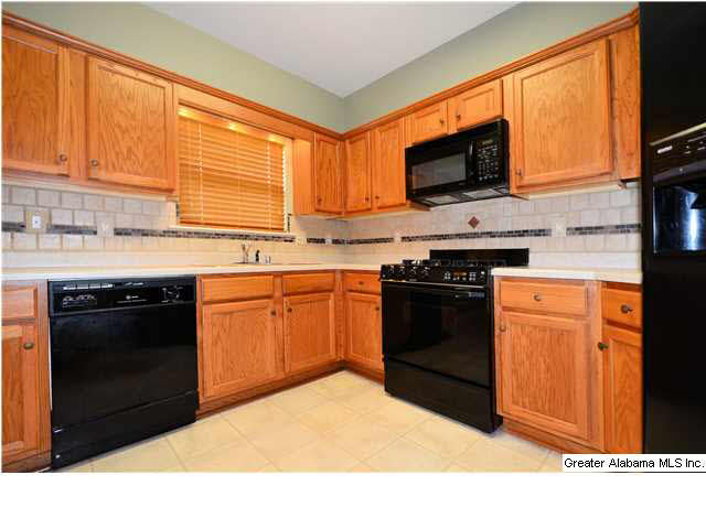 633 Narrows Point Way Birmingham, AL 35242 - Photo 4 of 27