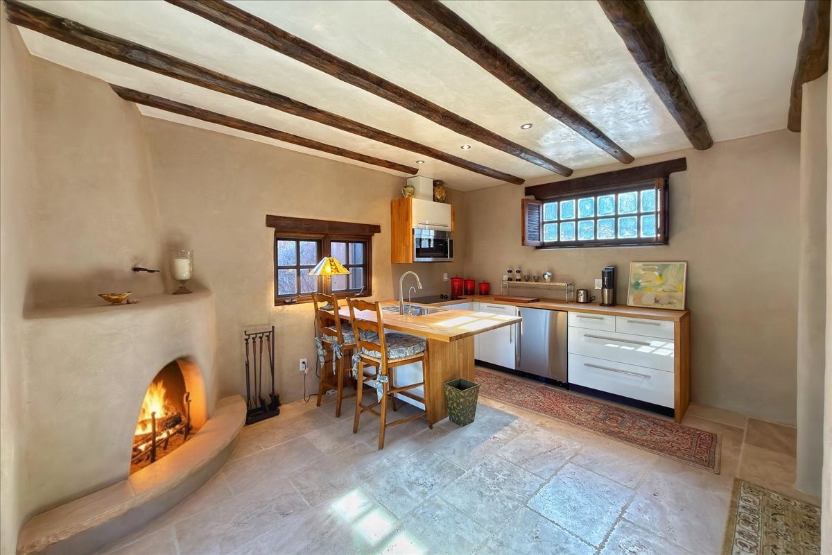 1433 Upper Canyon Road Santa Fe, NM 87501 - Photo 41 of 57 Attached Casita With Kitchenette