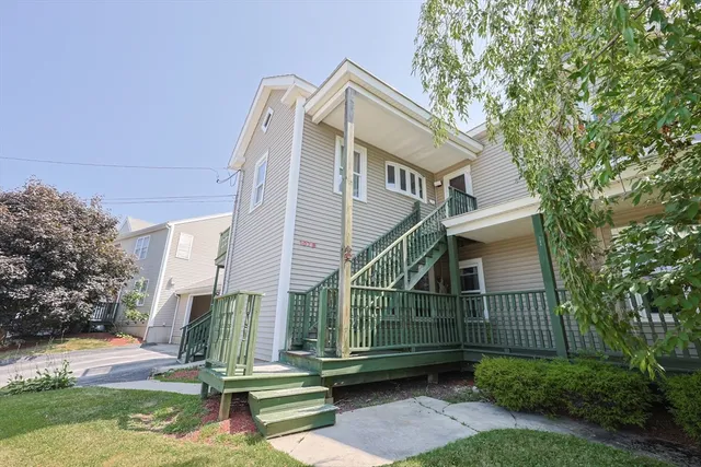 $279,900 | 107 Lake Street, Unit B, Webster, MA 01570