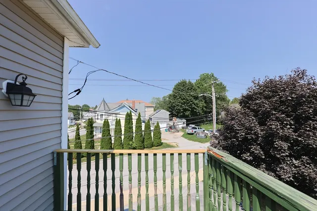 $279,900 | 107 Lake Street, Unit B, Webster, MA 01570