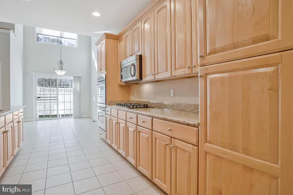 $749,000 | 8656 Vast Rose Drive, Unit 23, Columbia, MD 21045