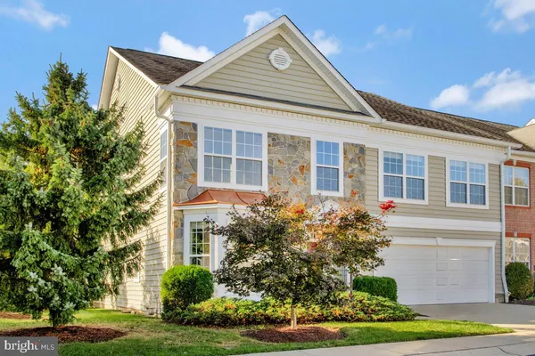 $749,000 | 8656 Vast Rose Drive, Unit 23, Columbia, MD 21045