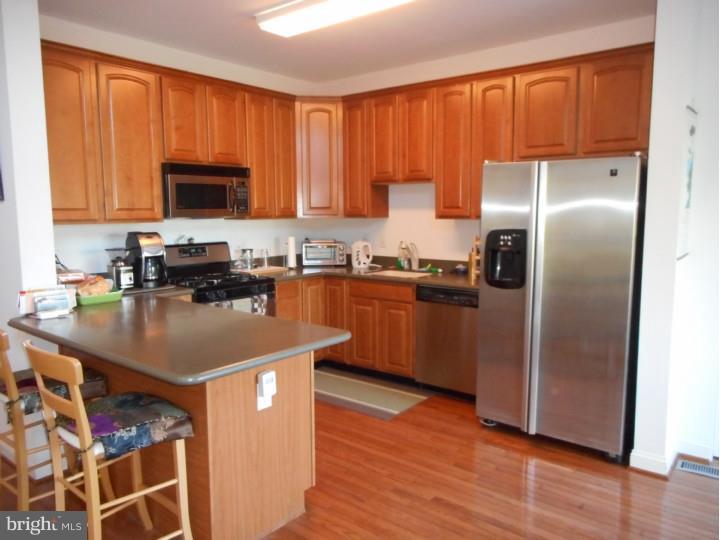 72 Chapel Hill Road Mount Laurel, NJ 08054 - Photo 5 of 20 Kitchen