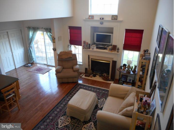 72 Chapel Hill Road Mount Laurel, NJ 08054 - Photo 8 of 20 Family Room