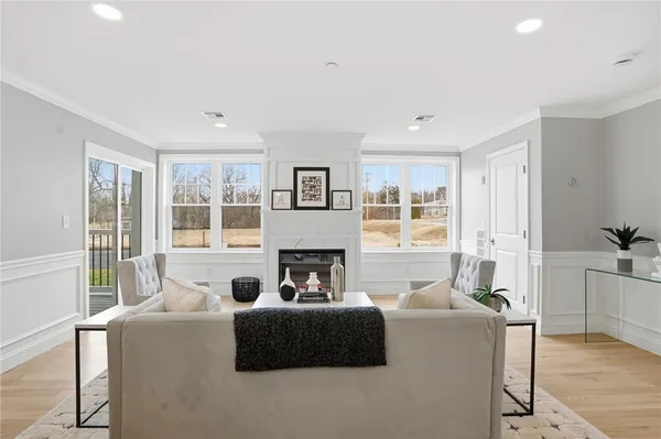 $545,000 | 9 Joseph N Zenga Jr Boulevard, Unit 210, East Greenwich, RI 02818