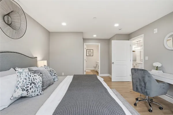 $545,000 | 9 Joseph N Zenga Jr Boulevard, Unit 210, East Greenwich, RI 02818