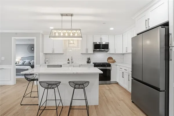 $545,000 | 9 Joseph N Zenga Jr Boulevard, Unit 210, East Greenwich, RI 02818