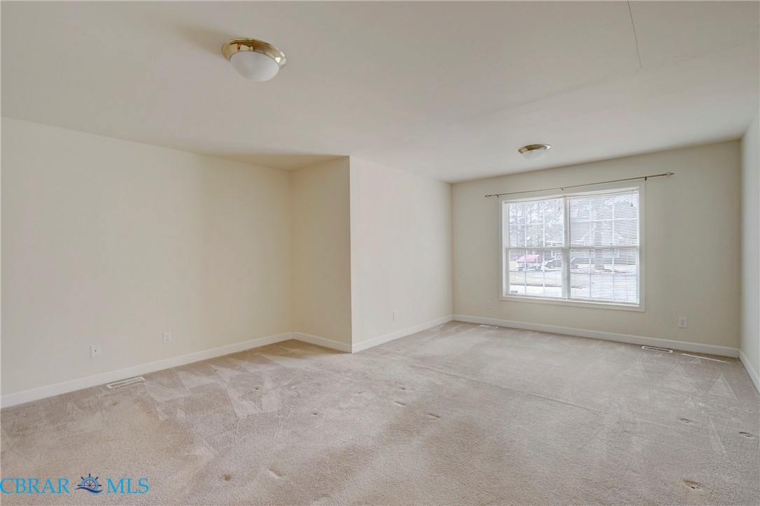 9469 Glass Road Gloucester, VA 23061 - Photo 14 of 23