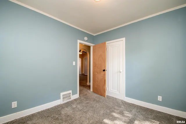 $100,000 | 3423 North El Vista Avenue, Peoria, IL 61604