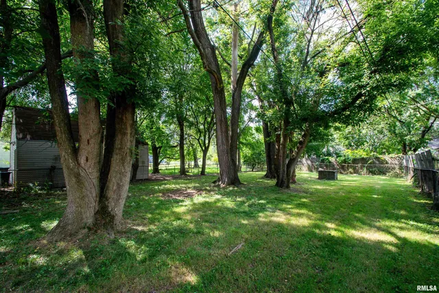 $100,000 | 3423 North El Vista Avenue, Peoria, IL 61604