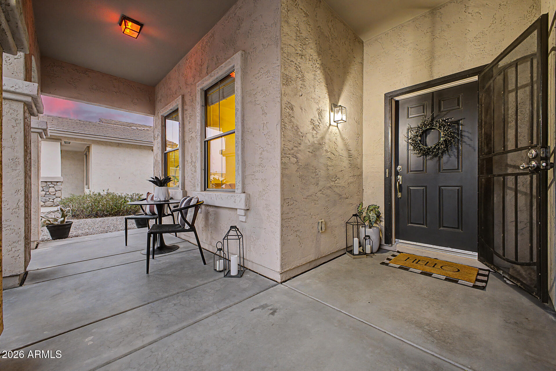 6992 South View Lane Gilbert, AZ 85298 - Photo 4 of 71 04 - View Lane