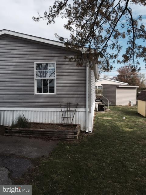 31 Conrad Lane Lititz, PA 17543 - Photo 4 of 18