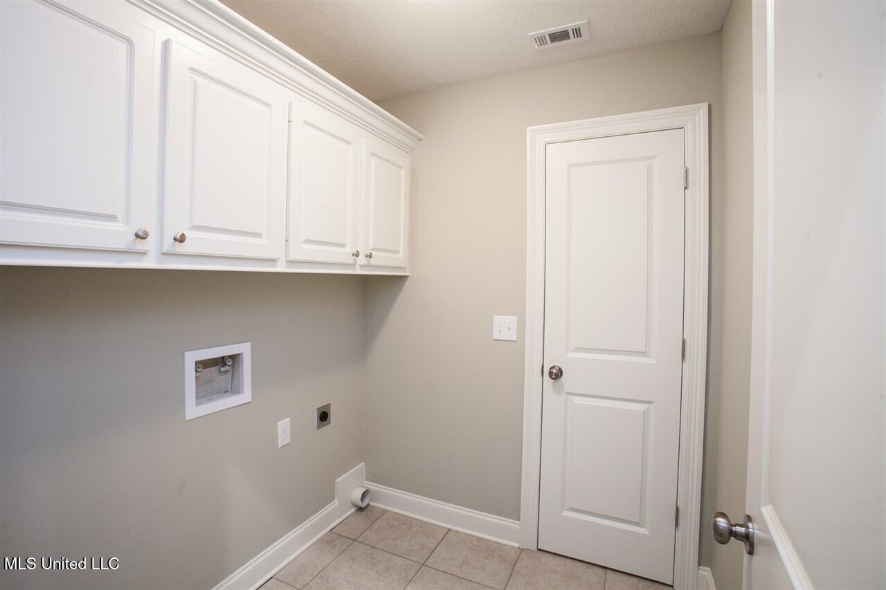 141 Federal Cove Madison, MS 39110 - Photo 11 of 23 300505-26