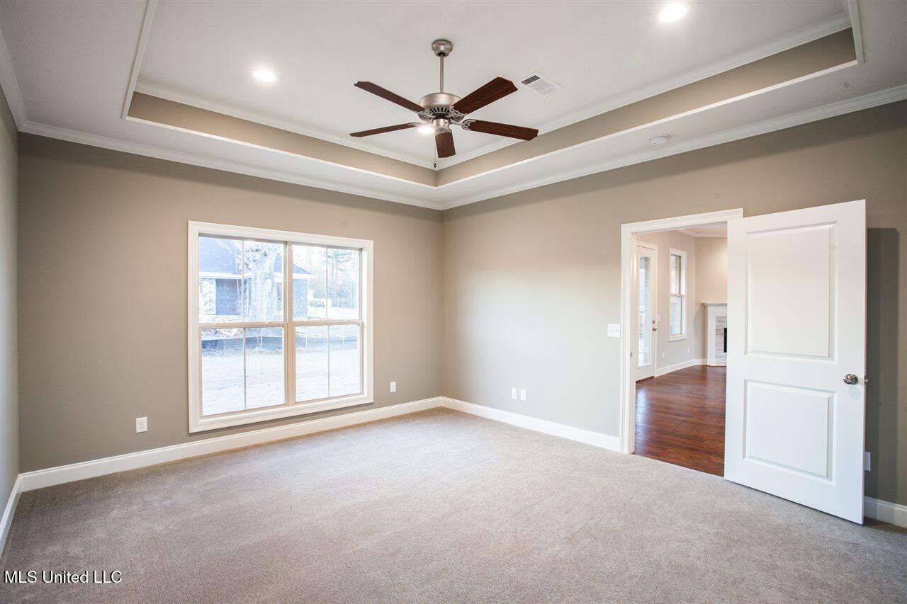 141 Federal Cove Madison, MS 39110 - Photo 12 of 23 300505-27