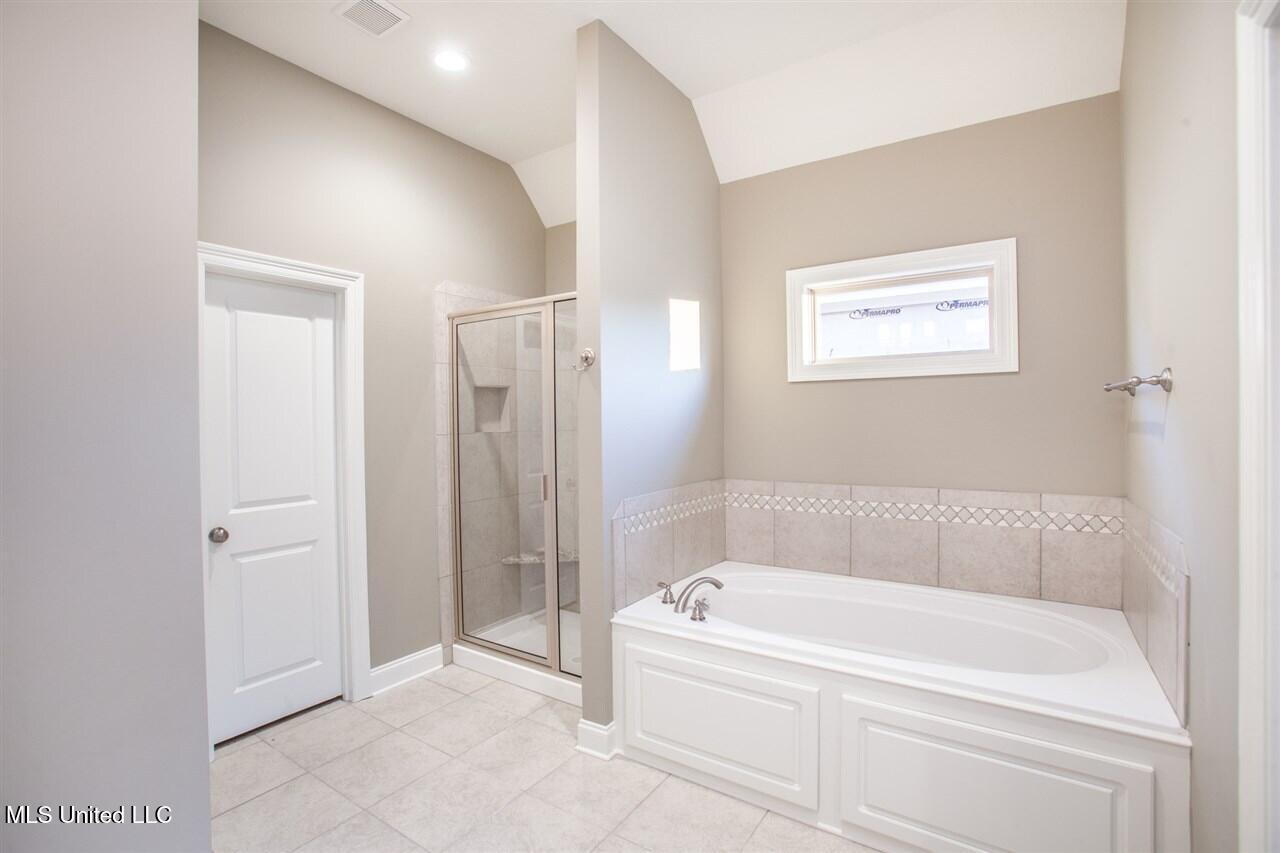 141 Federal Cove Madison, MS 39110 - Photo 14 of 23 300505-30