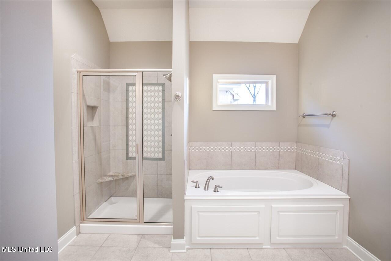 141 Federal Cove Madison, MS 39110 - Photo 15 of 23 300505-31