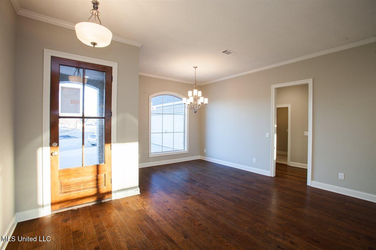 141 Federal Cove Madison, MS 39110 - Photo 2 of 23 300505-6