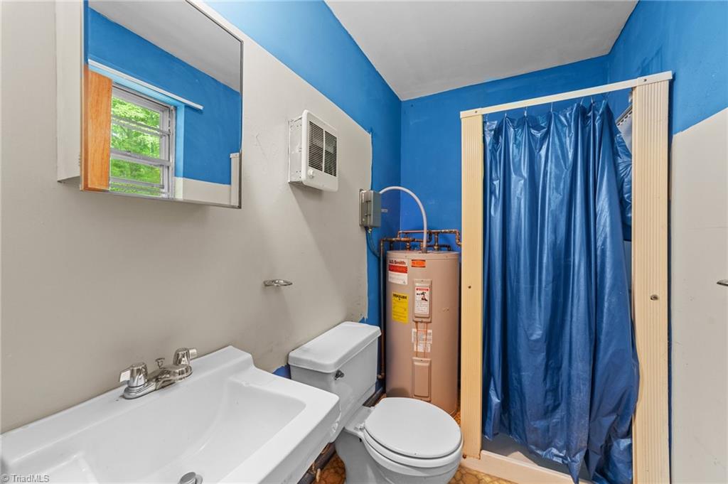 4115 Sheridan Road Greensboro, NC 27455 - Photo 26 of 36 Gallery Image 26