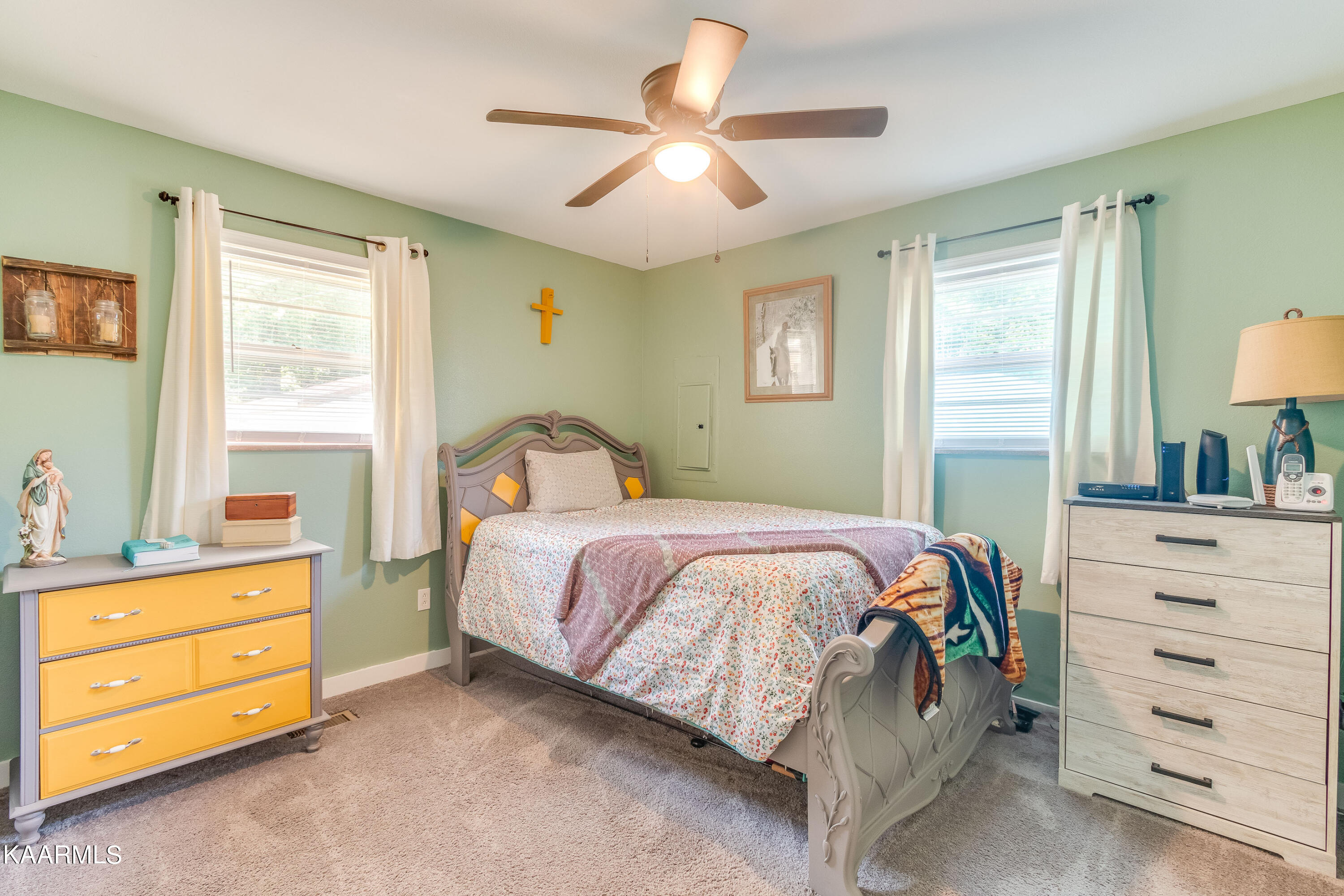 2940 River Road Ten Mile, TN 37880 - Photo 8 of 17 bedroom 1