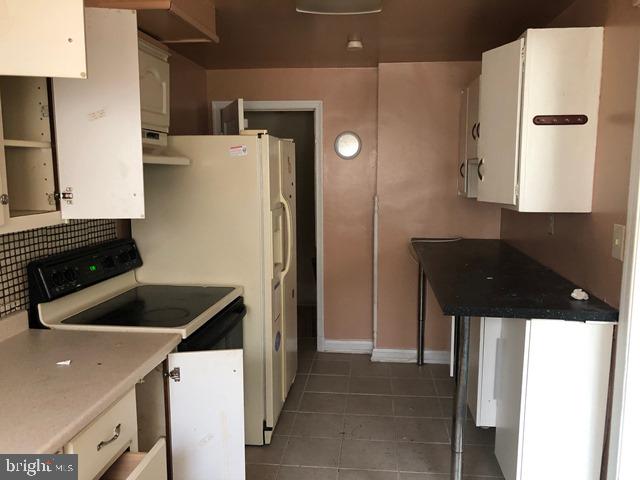 1418 Barrett Road Baltimore, MD 21207 - Photo 18 of 21