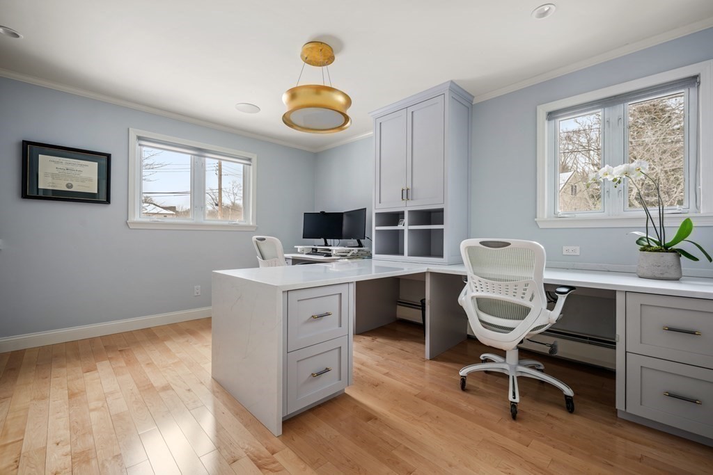 8 Eastham Road Newton, MA 02459 - Photo 16 of 30 Gallery Image 16