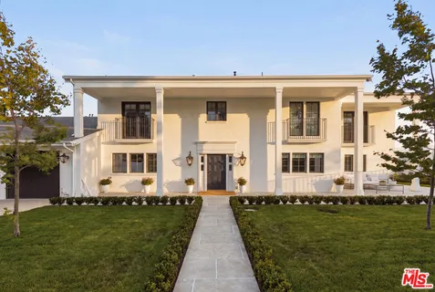 $9,450,000 | 6509 Wandermere Road, Malibu, CA 90265