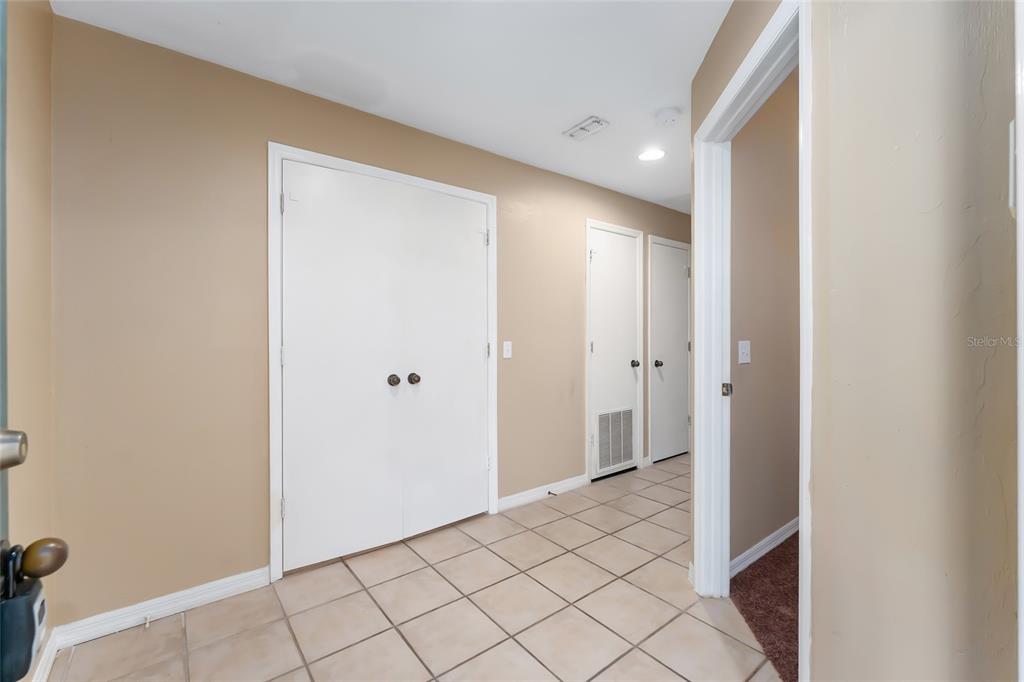 4700 Southwest Archer Road, Unit 13 Gainesville, FL 32608 - Photo 13 of 41