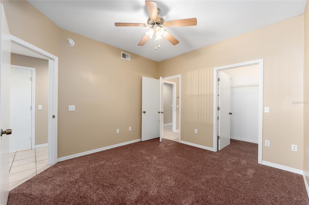 4700 Southwest Archer Road, Unit 13 Gainesville, FL 32608 - Photo 17 of 41