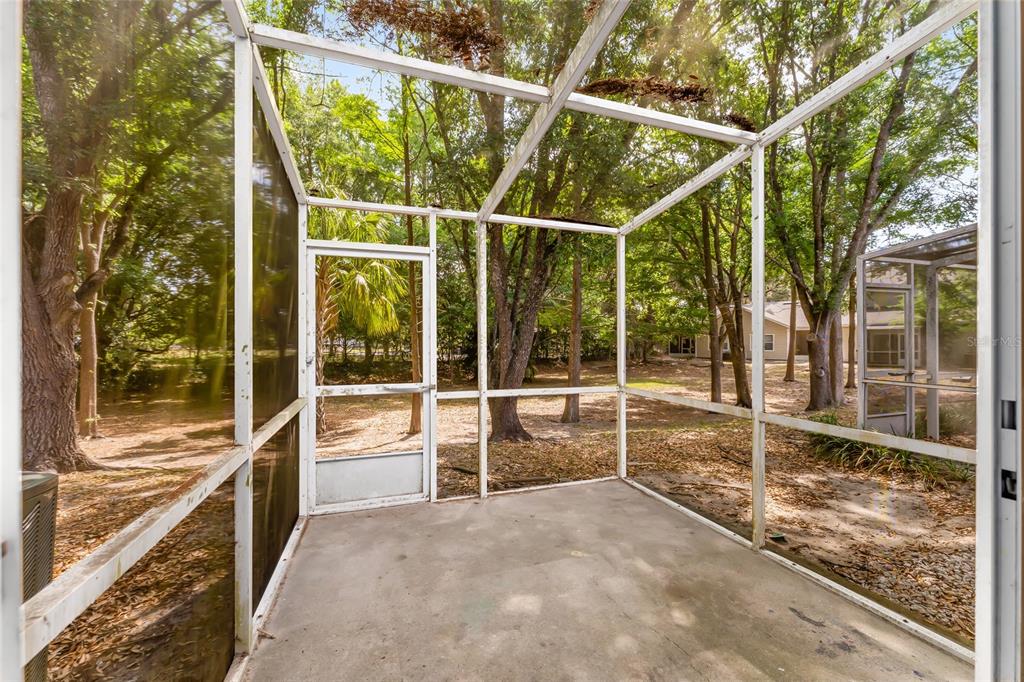 4700 Southwest Archer Road, Unit 13 Gainesville, FL 32608 - Photo 33 of 41