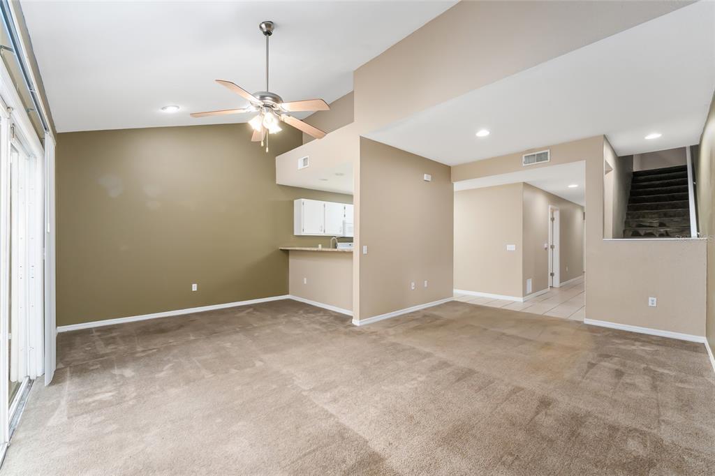 4700 Southwest Archer Road, Unit 13 Gainesville, FL 32608 - Photo 4 of 41