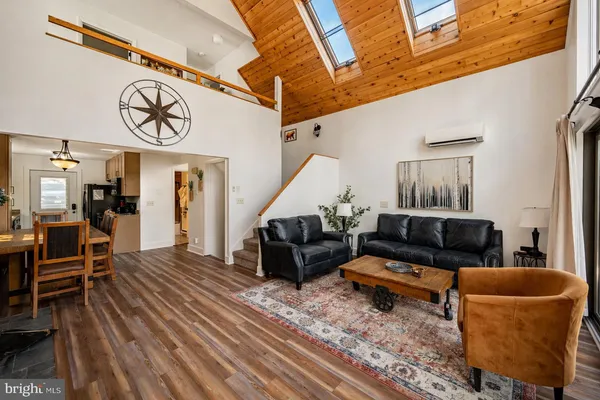 $1,399,900 | 340 South Shore Road, Swanton, MD 21561