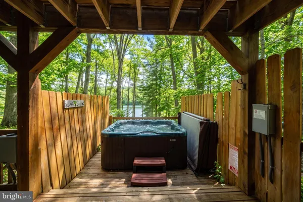 $1,399,900 | 340 South Shore Road, Swanton, MD 21561
