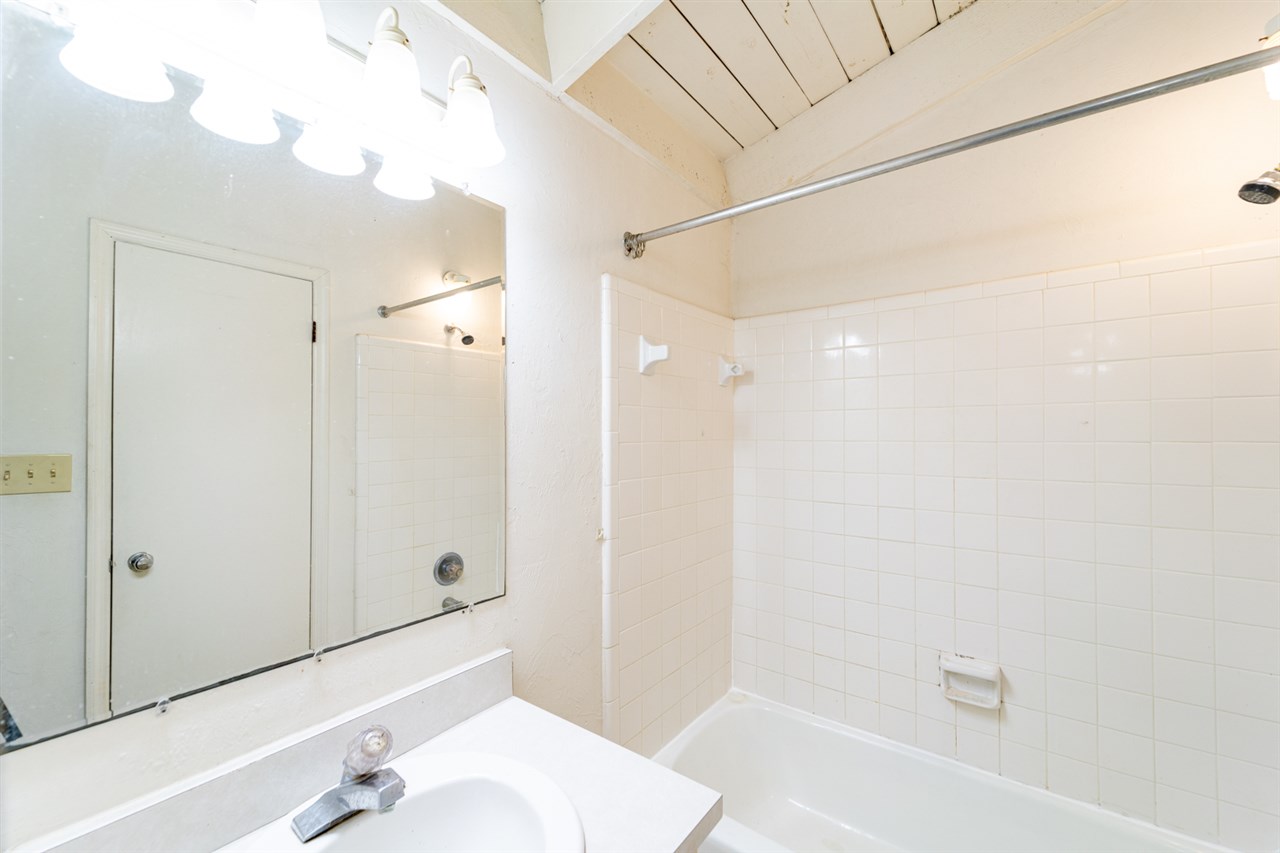 1301 Rumba Lane Tallahassee, FL 32304 - Photo 2 of 32