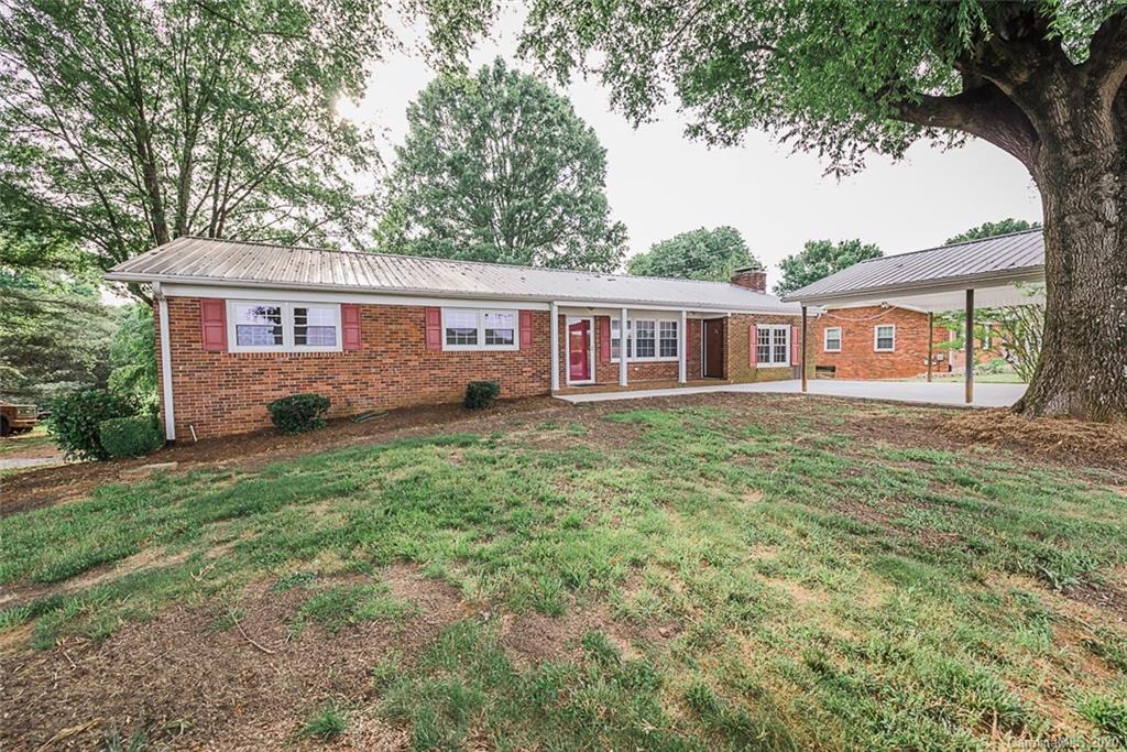 217 Madison Road Mocksville, NC 27028 - Photo 2 of 41 Gallery Image 2