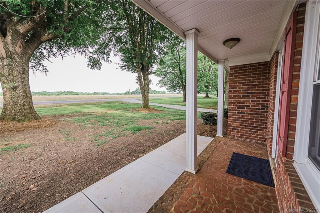 217 Madison Road Mocksville, NC 27028 - Photo 8 of 41 Gallery Image 8